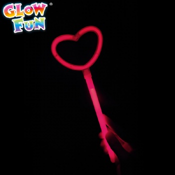 Glow Heart Wand